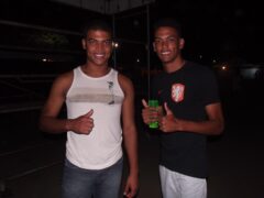 Oktober 10 Anos